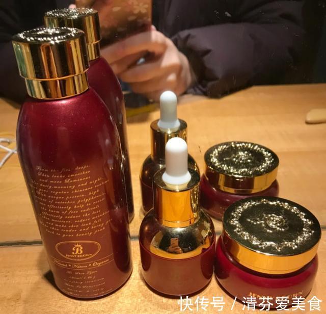 面霜|全球5大顶级“奢侈贵妇护肤品”,最贵高达上万元,真心值得买吗