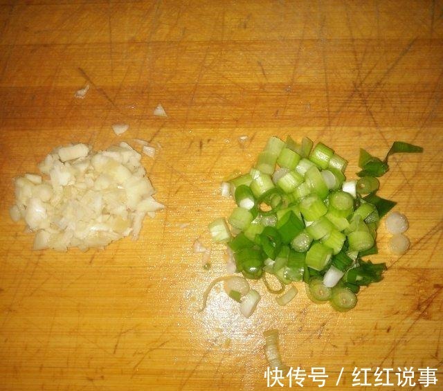 做法|孜然羊肉，做法简单，太解馋了！