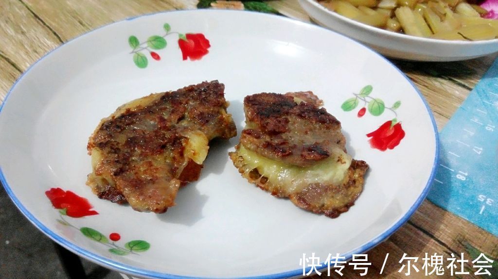 五香粉|在家制作香煎芝士猪排，味道浓郁，营养健康