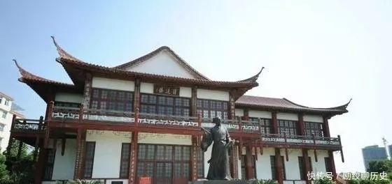 李白的魅力到底有多大,迷倒了那么多的女粉丝,元宵释囚观灯秩序井然