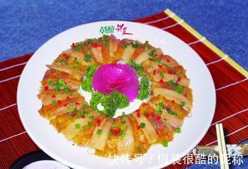 香料|美食推荐：秘制香熏鸡、榨菜蒸花腩、黄瓜拌海米制作方法