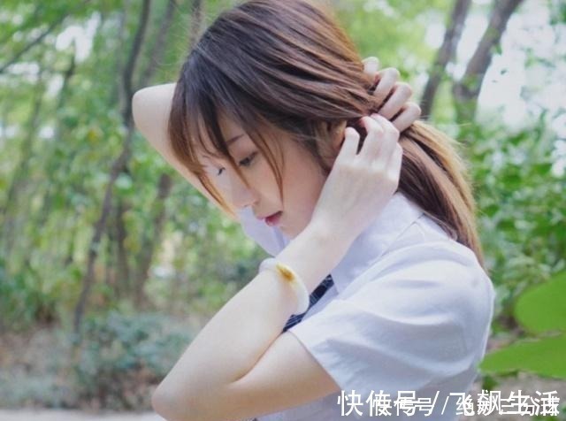 手表 手腕上戴金、银还是玉,代表不同品味和眼光,你戴哪种