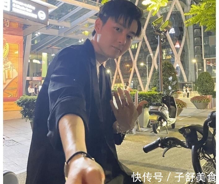 《心动4》素人晒隔空情侣照，女三女四女五互拍，橙子的图有玄机