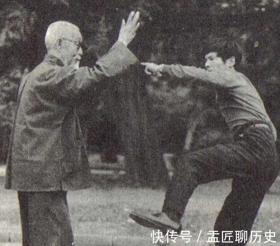 太极拳|浅谈吴图南的拳术造诣,功夫贯通杨、吴2家,还曾师从于“臂圣”