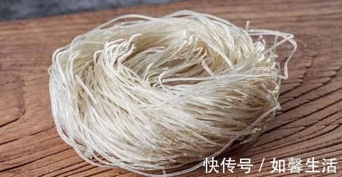 买粉条时，不是贵的才是好的，只需学会这3招，粉条真假一眼便知