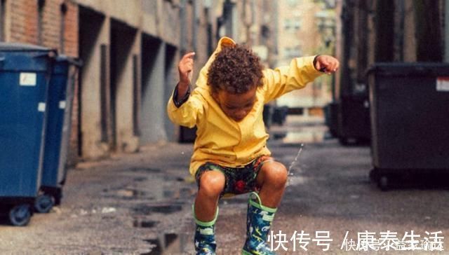 毛手毛脚|孩子这3个“怪癖”,往往代表高智商,家长别扼杀了“天才基因”