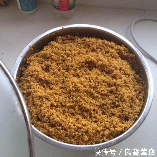 索饵|野钓不上鱼那是因为用饵不对,我从三个方面,分享几种钓饵