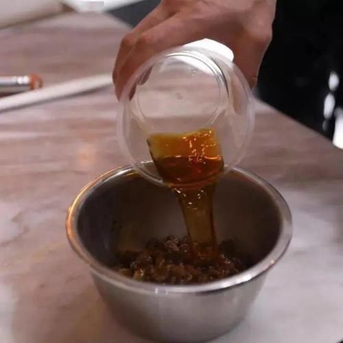  好吃|竟然比马卡龙还好吃，朗姆葡萄夹心饼干，超全配方+图解大曝光