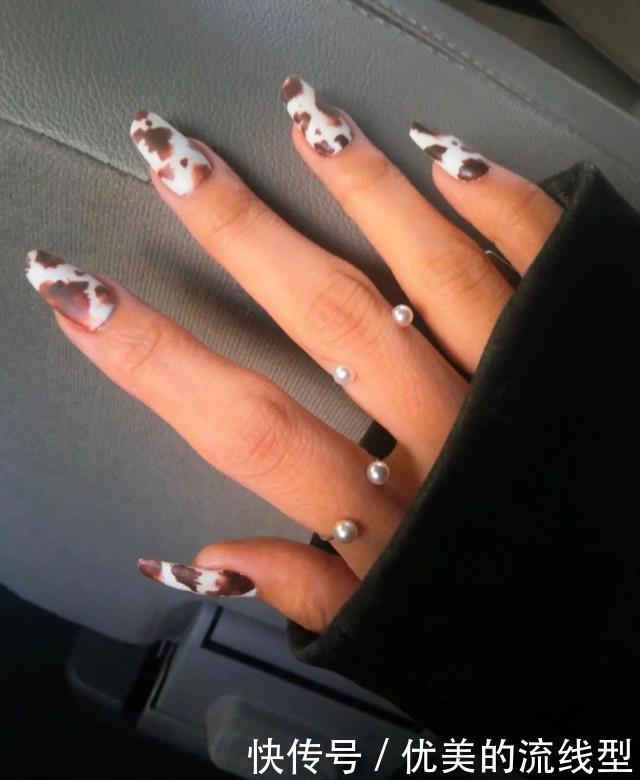 种草鹅|Blackpink 这次又要带动美甲美发行业的发展了