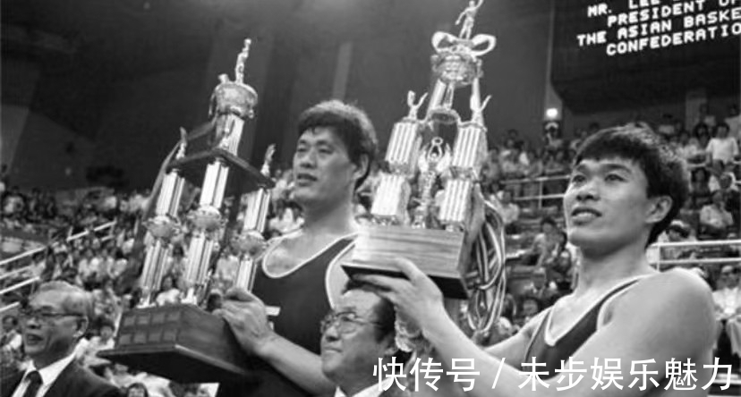 中国队|男篮巨人穆铁柱去世13年后:儿女皆不高,都是平凡的上班族