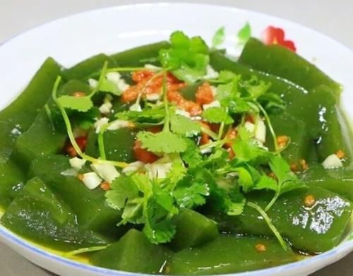  制作|农村植物“神仙树”，树叶可充饥现在卖2元1斤，做豆腐堪称一绝