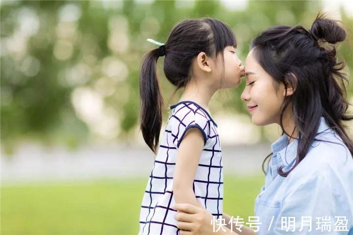人际交往|孩子有这3种“懂事”行为,家长别盲目高兴,多半是情商低的表现