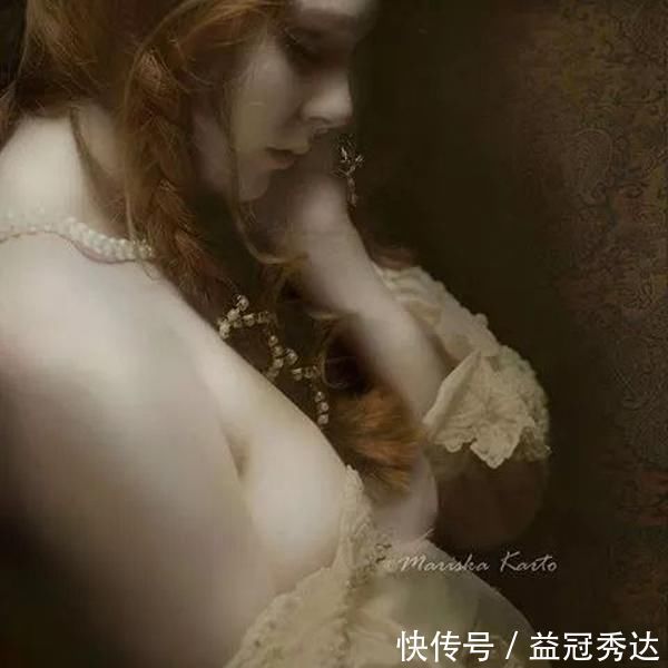 逼真|荷兰艺术家人体油画中的性感女郎,细腻逼真,身材惹火