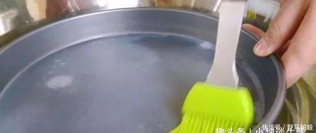 凉皮别再洗面做了,教你个懒人方法,劲道又透亮,和买的一样好吃