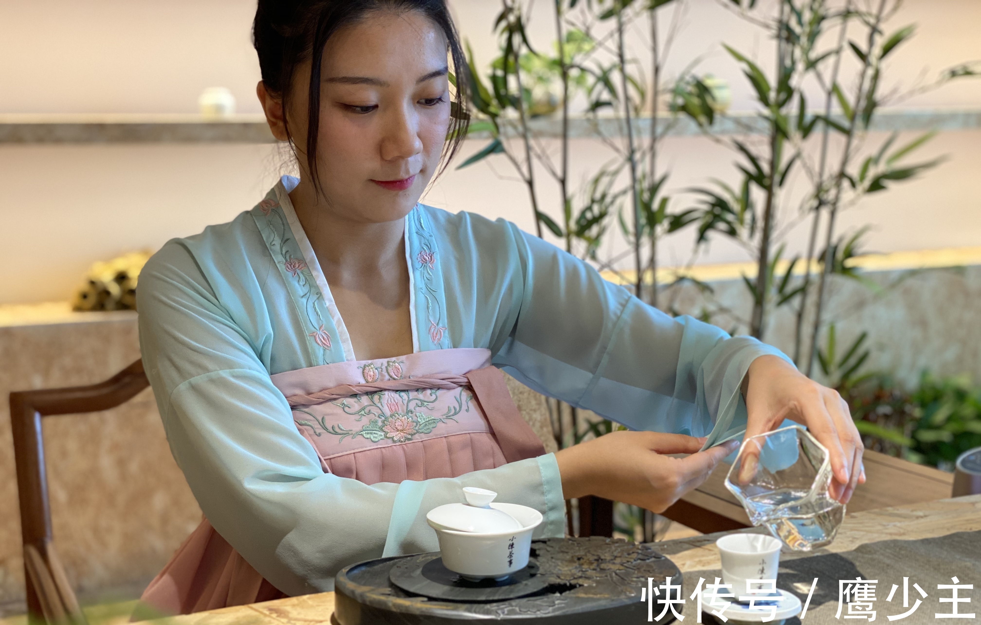 盖碗@岩茶、红茶、白茶,冲泡六大茶类,请准备7种茶具
