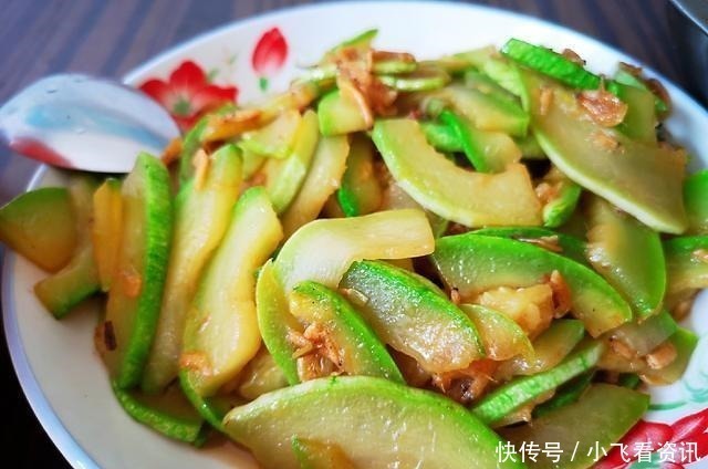 晒晒我家的午餐，6道家常菜，好吃又营养，家人身体棒