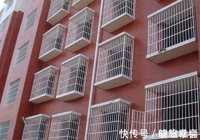 防盗网|越来越多人不装传统防盗网了,现在都流行装这种, 好看又安全!