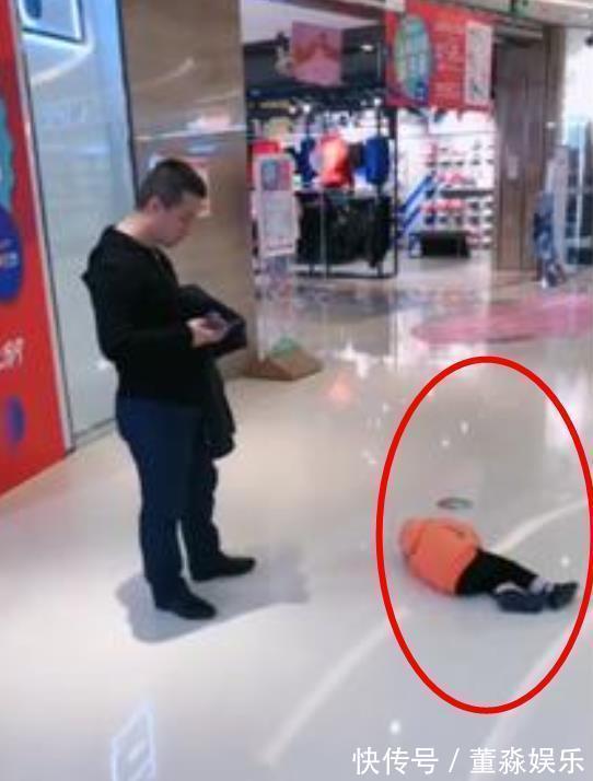 斗智斗勇|4岁女儿在商场撒泼,父女俩僵持了三个小时,网友直呼:真烧脑子