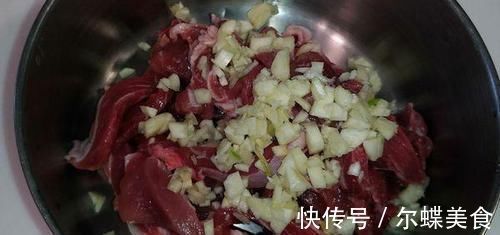 洋葱红萝卜|洋葱和它天生一对,好吃下饭,宁可不吃肉也要吃它,清血管降血糖