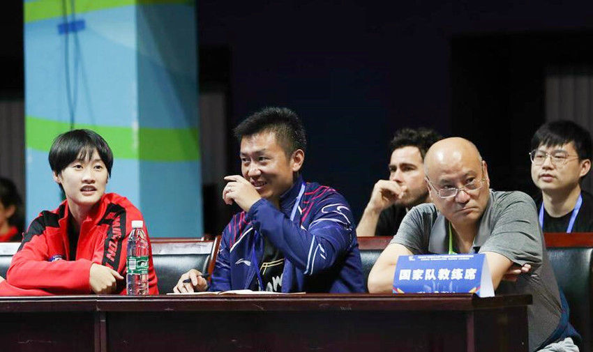 羽毛球|李矛辭掉國(guó)家隊(duì)主教練，去外國(guó)執(zhí)教，為何他卻又一心想回國(guó)執(zhí)教