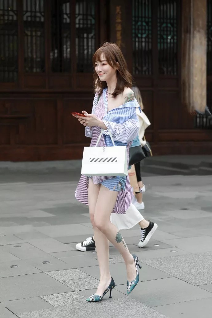 女性高跟鞋时尚穿搭,美丽优雅又迷人