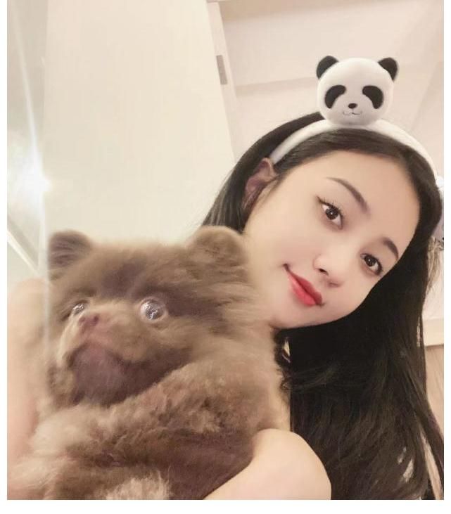 |网红曝与郭麒麟酒店约会，被德云社写成段子，内容特别护犊子