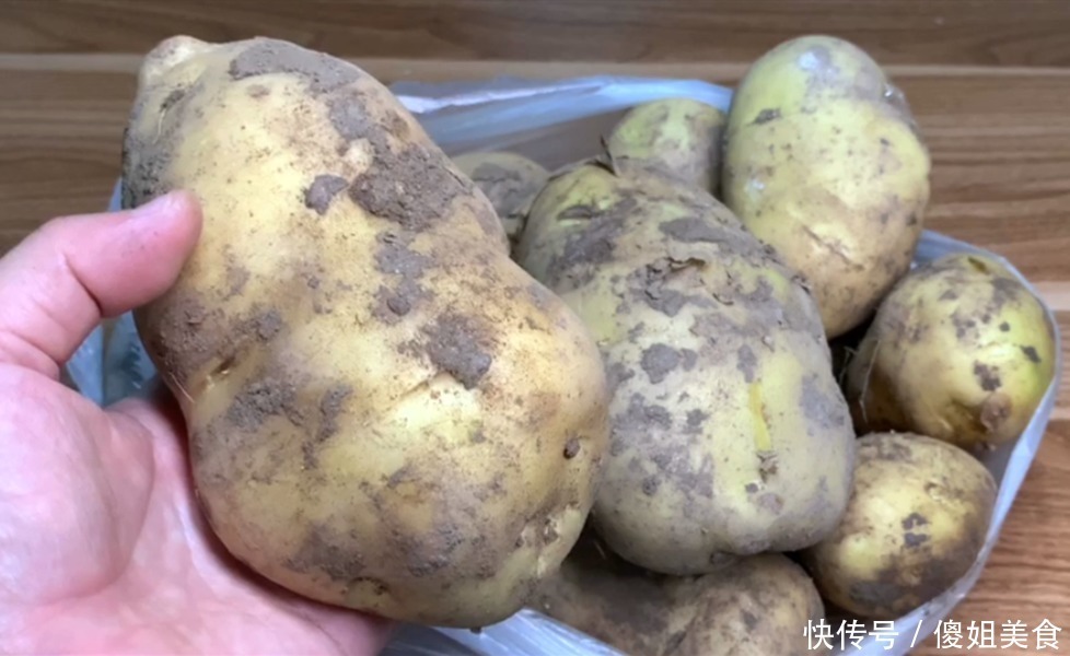 今天才知道,土豆正确保存方法,放一年都不坏,学会抓紧告诉家人