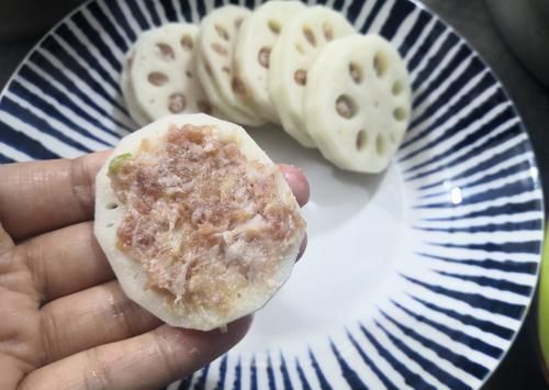 这道菜，年夜饭上每年都得有，寓意团圆，外酥内香，全家都爱吃