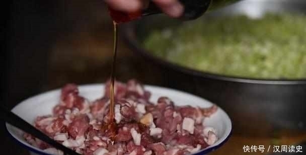小吃|奶奶包的这种馅的饺子,我从小吃到大,永远也吃不烦!