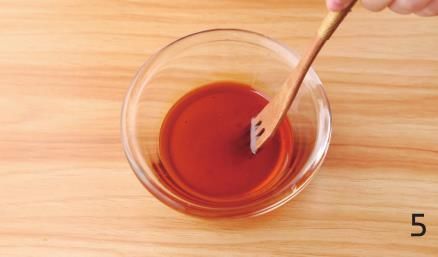 猪蹄别再红烧了，过年换个花样做，不油腻很开胃，上桌抢着吃