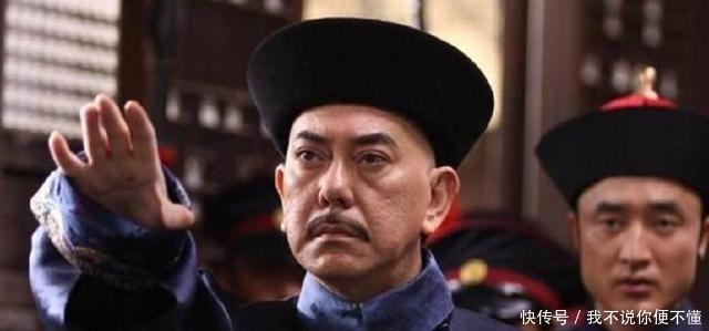 |官员怕回乡笑话,把车里放了几箱砖头,乾隆却说道给我换成黄金!