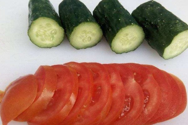 吃法|黄瓜的4个错误吃法,还有可能引起腹泻,尤其老人孩子要当心