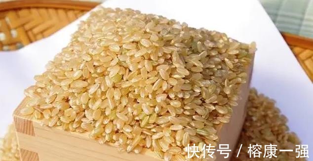 主妇之友|东条英机鼓励民众吃糙米,却闹出了大笑话,最后只能认错求饶