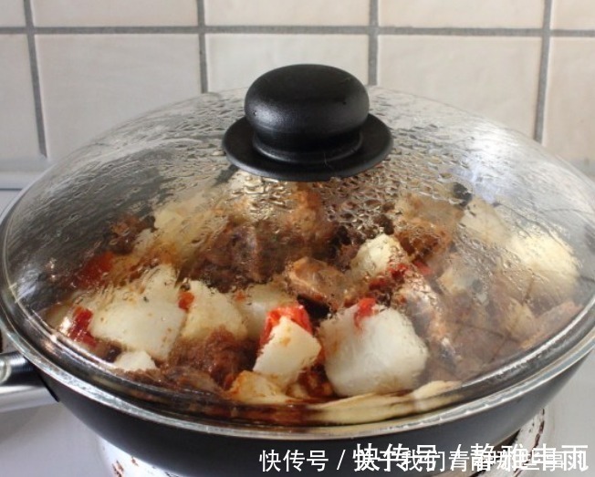 羊肉|炖羊肉,大厨教你“4加2不加”,羊肉没膻味,滋补不上火,更鲜美
