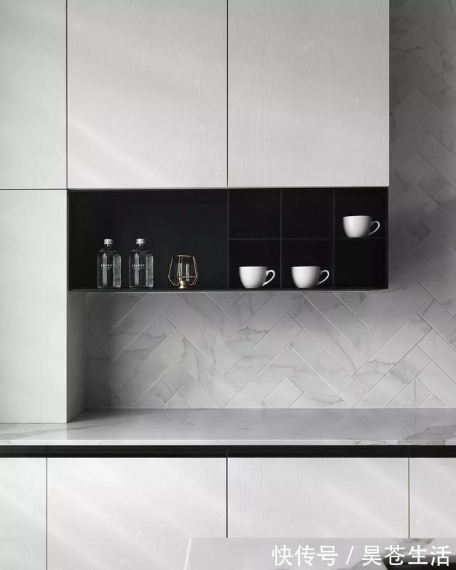 餐厨|90平两室新房，精致的黑白灰空间，餐厨一体+岛台，处处是惊喜