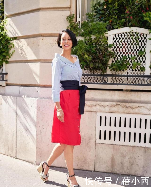 高跟鞋|女人到了50岁更要打扮,不会穿搭的看过来,学日本阿姨优雅的示范