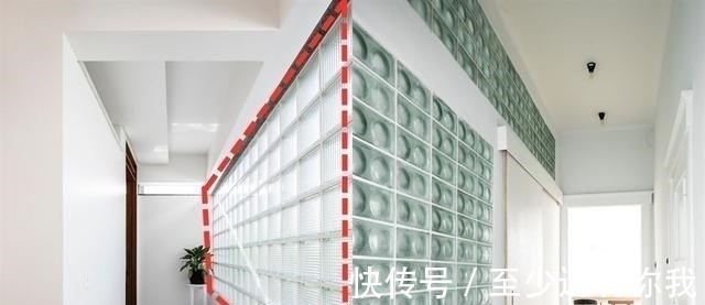 承重墙|长走廊户型的改善技巧：顶面开槽嵌入线性灯条，开阔明亮没有缺陷