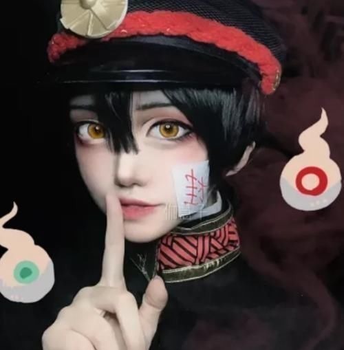 cos|05后小姐姐cos花子君走红,当看到她伸出舌头那一瞬间,我已经沦陷了