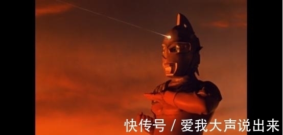狙击|特利迦:美特龙星人的名场景出现,致敬了赛文和麦克斯奥特曼!