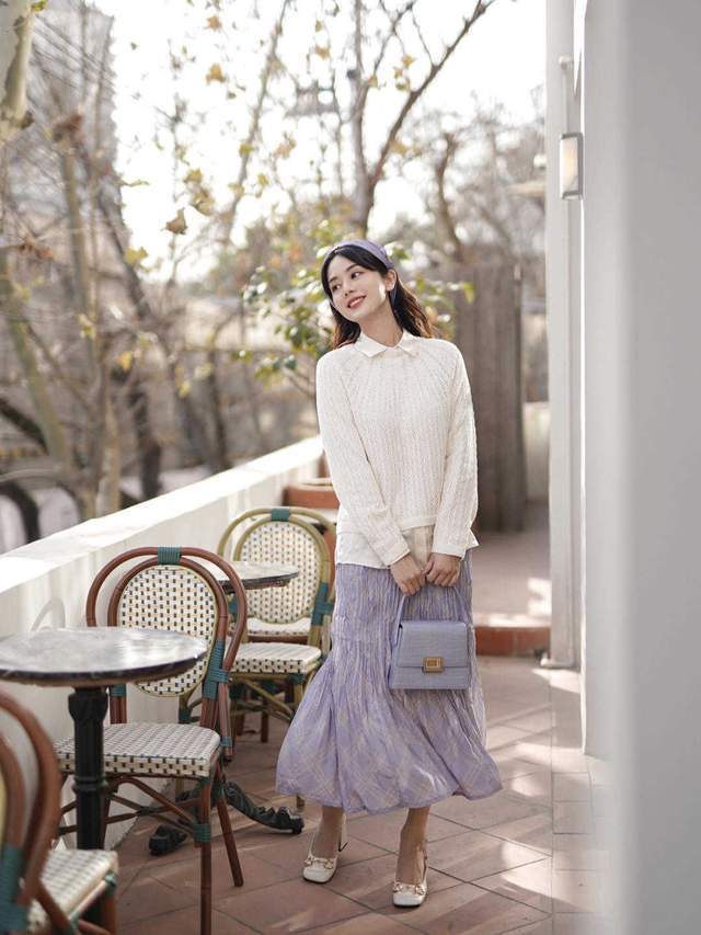 文艺|法式浪漫文艺风,针织开衫搭配半身裙高级优雅,温柔又气质