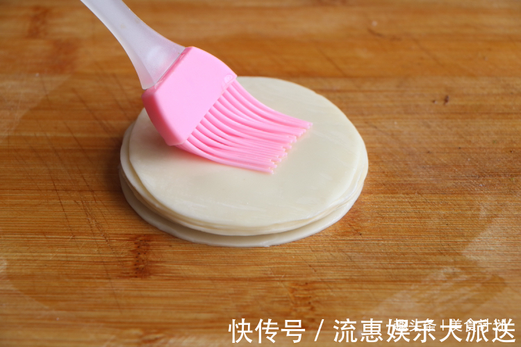 燕都游览志|春饼别买了，不和面不揉面，10分钟做100张，又薄又劲道