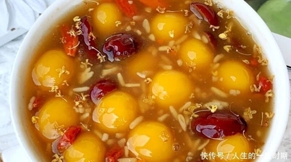 元气满满|天冷，女生要多吃它，暖胃补气血，冬季隔三差五吃1碗，对身体好