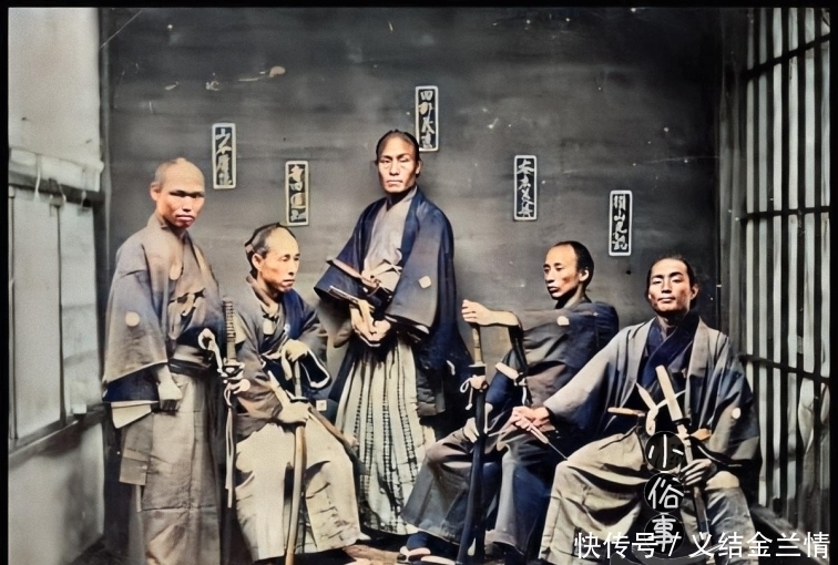 地中海|上色老照片,图三是剪着地中海发型的日本浪人,图八是图坦卡蒙王的棺木出土