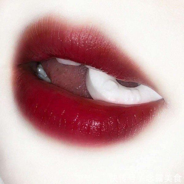 猪圈嘴|比“舔嘴唇”还可怕的3动作,小仙女别踩雷,否则迟早变“猪圈嘴”