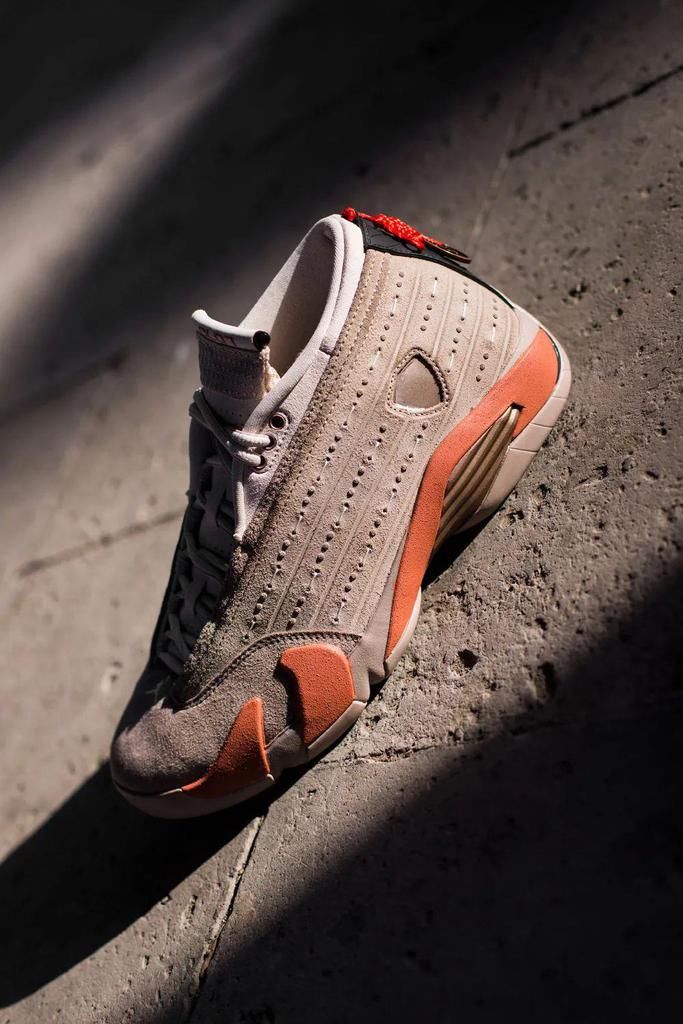 永远滴神！兵马俑 AJ 套装上脚太帅了！冠希刚晒出隐藏玩法！