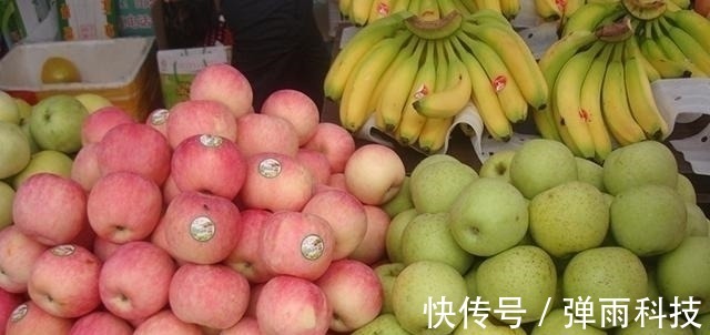 孩子|孩子有这三种表现时,说明肠胃“出毛病”了,试试用这些方法改善