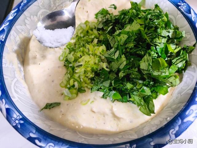 玉米面,这吃法50斤都不够,不糙,暄软像面包,连小孩都吃不停