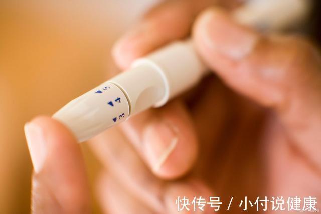 炒饭|吃早餐时，除了要少吃大米粥，这几种食物尽量少吃