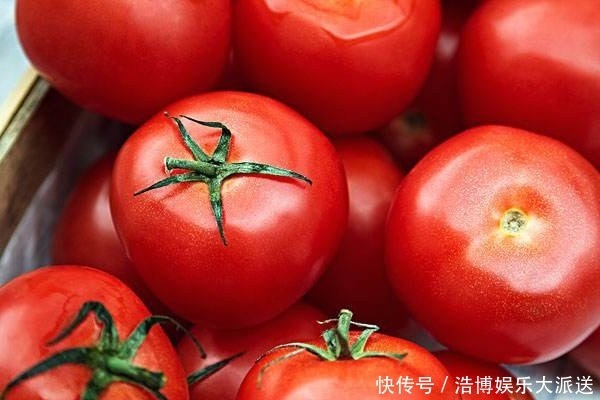 西红柿|西红柿加一宝，女人多吃身体好，滋养子宫，皮肤细了，皱纹不见了