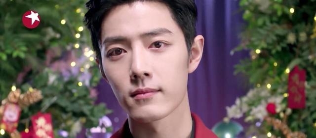 北京卫视|时隔一年肖战再次致敬医护人员,去年登台无宣发如今助力节目宣发!